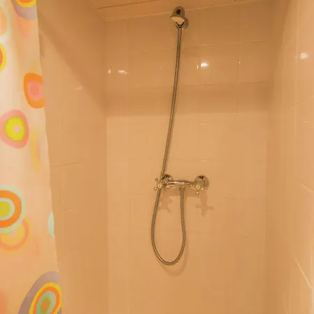 Spacious Holiday In Sur Seugne With Swimming Pool * Fléac-sur-Seugne